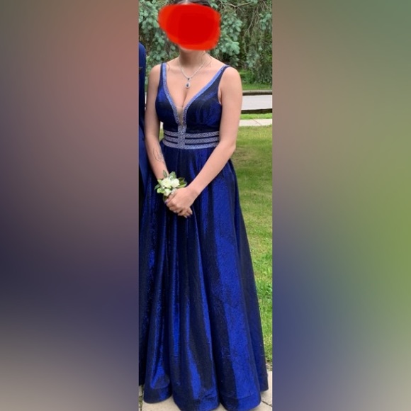 PROM 🔥SALE🔥Norma Reed Gown in blue size XS - Picture 5 of 16